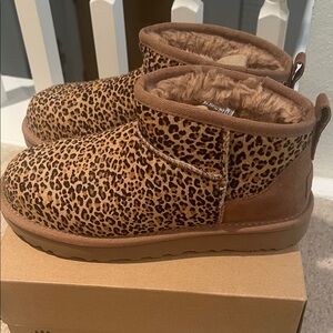 Leopard Print Faux Fur Lined Boots